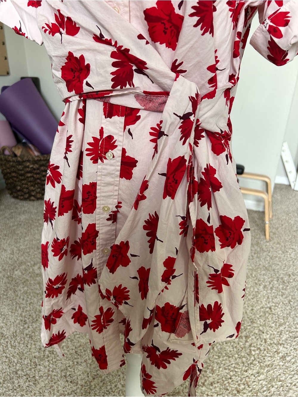 FREE ASSEMBLY Cotton Mini Shirt Dress Crossover Tie Detail Pink, Red Flowers | M - Picture 4 of 10